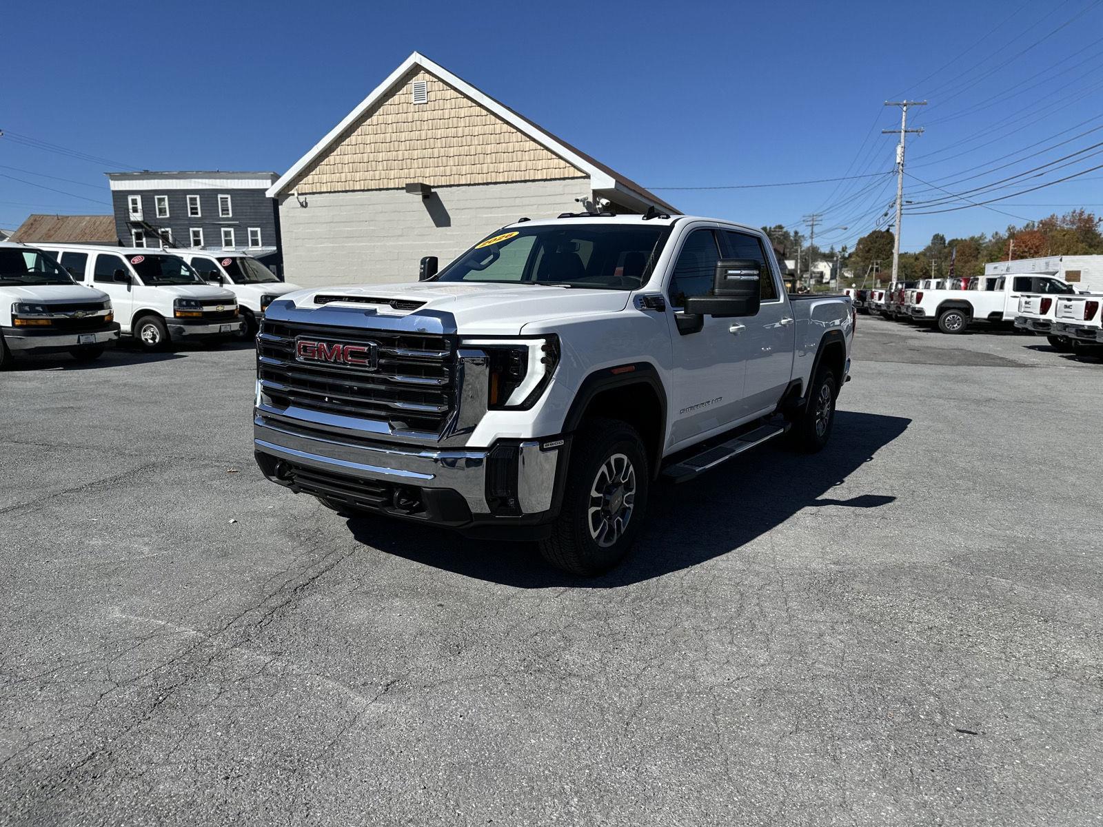 2026 GMC Sierra 2500HD SLE's photo