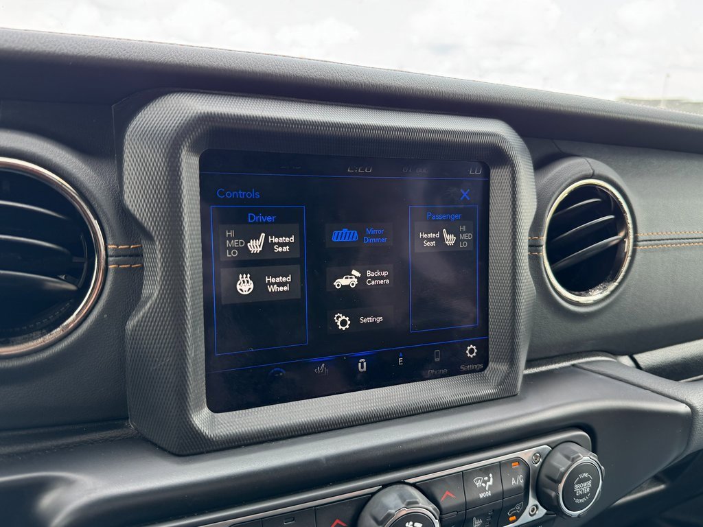 2021 Jeep Wrangler Unlimited Sahara High Altitude photo 22