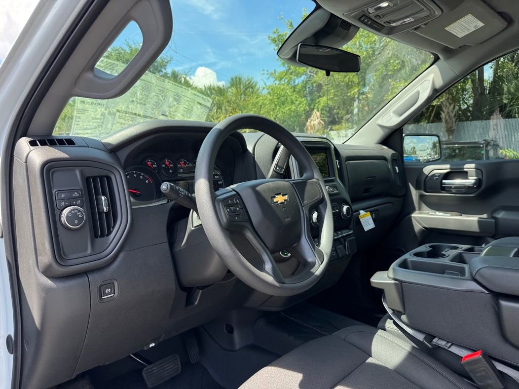 2025 Chevrolet Silverado 1500 photo 18