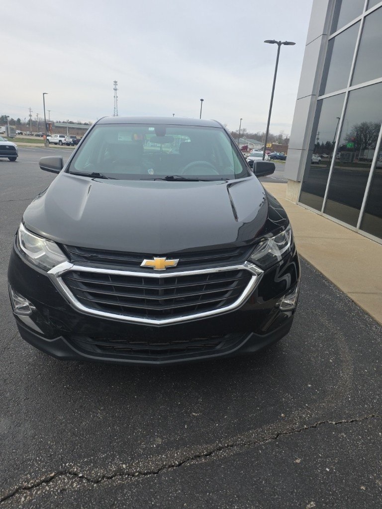 Used 2019 Chevrolet Equinox LS with VIN 2GNAXHEV0K6231047 for sale in Taylorsville, IN