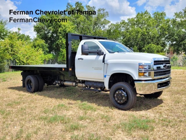 2024 Chevrolet Silverado 4500 Medium Duty Chassis Cab Work Truck's photo