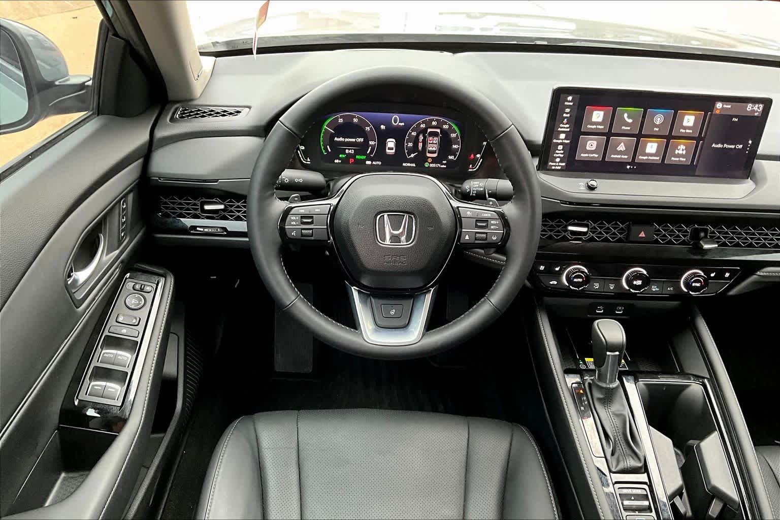 2025 Honda Accord Hybrid Touring photo 4