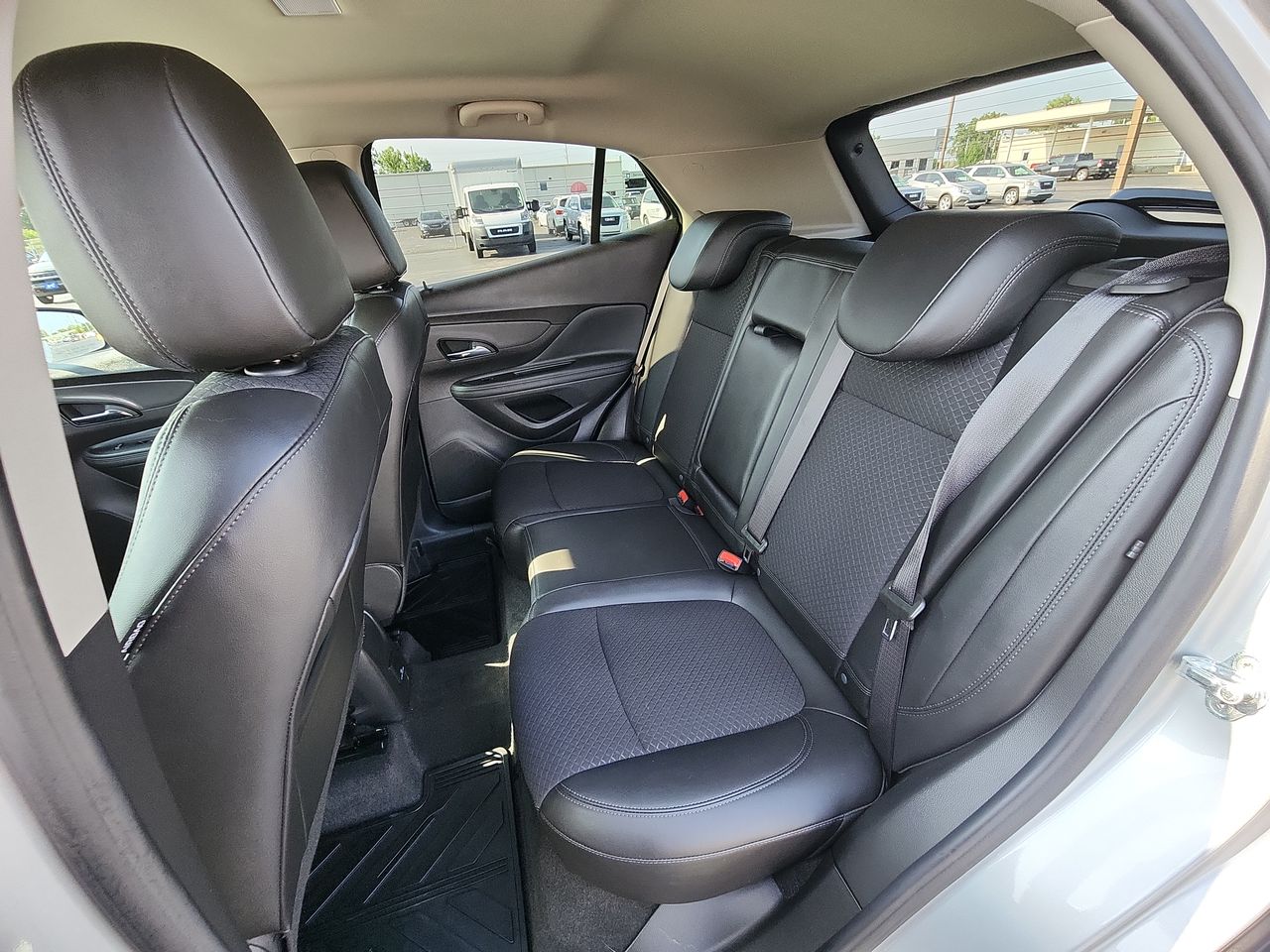 2022 Buick Encore Preferred photo 21