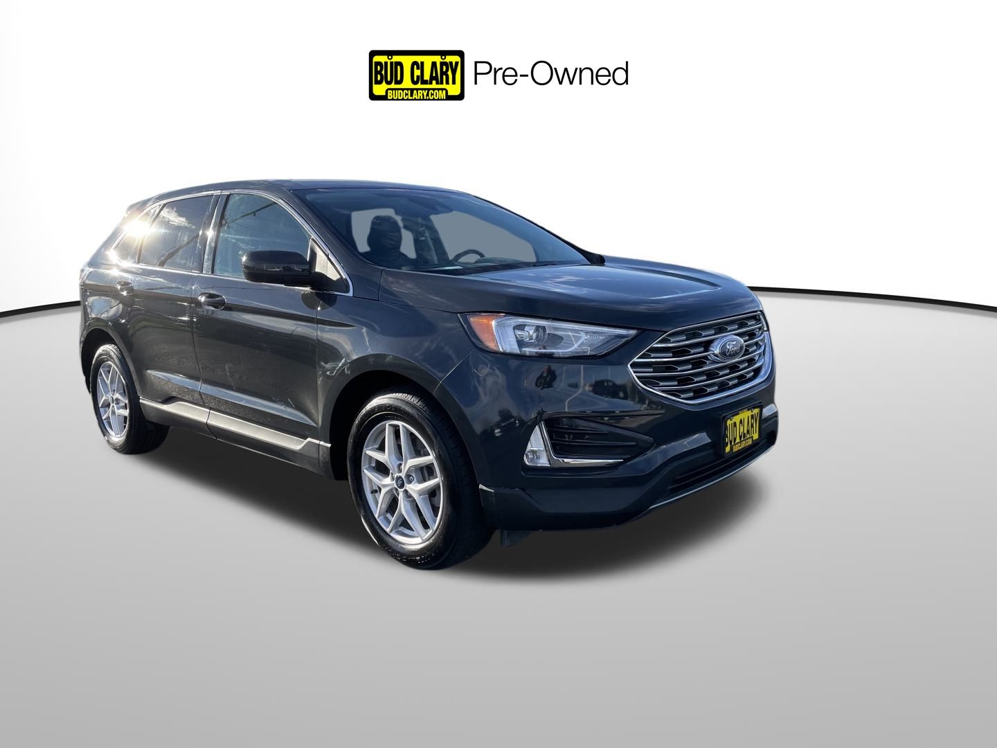 2021 Ford Edge SEL's photo