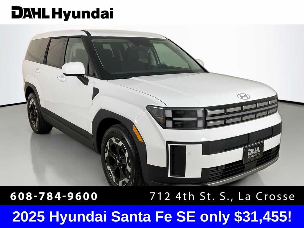 2025 Hyundai Santa Fe SE's photo