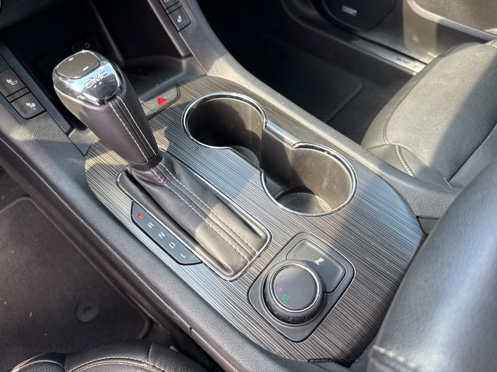 2019 Gmc Acadia SLT photo 18