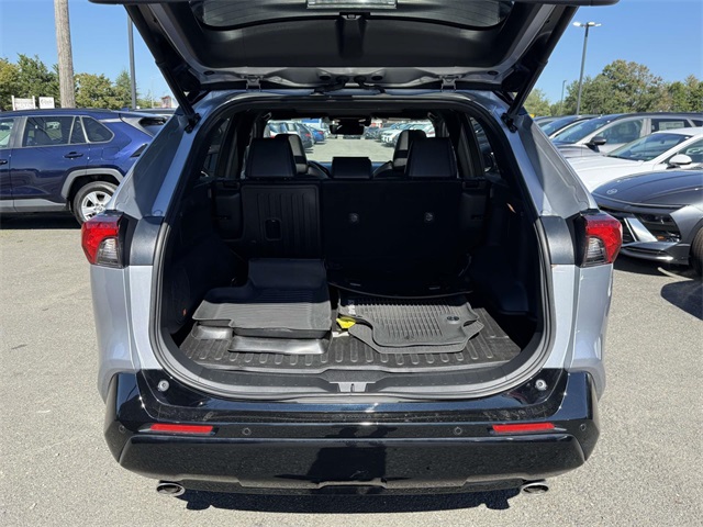 2021 Toyota RAV4 Prime XSE photo 32