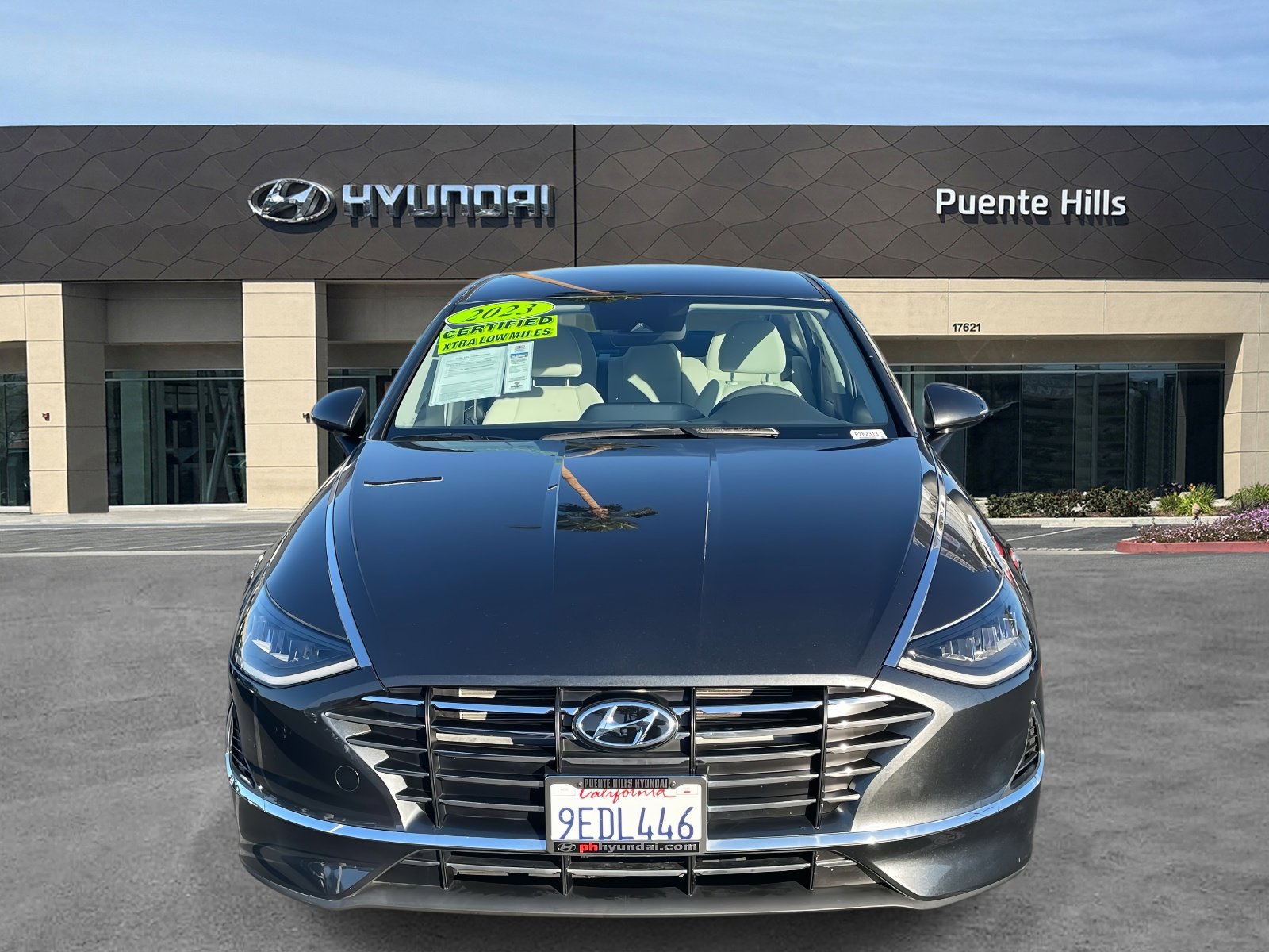 2023 Hyundai Sonata SE photo 2