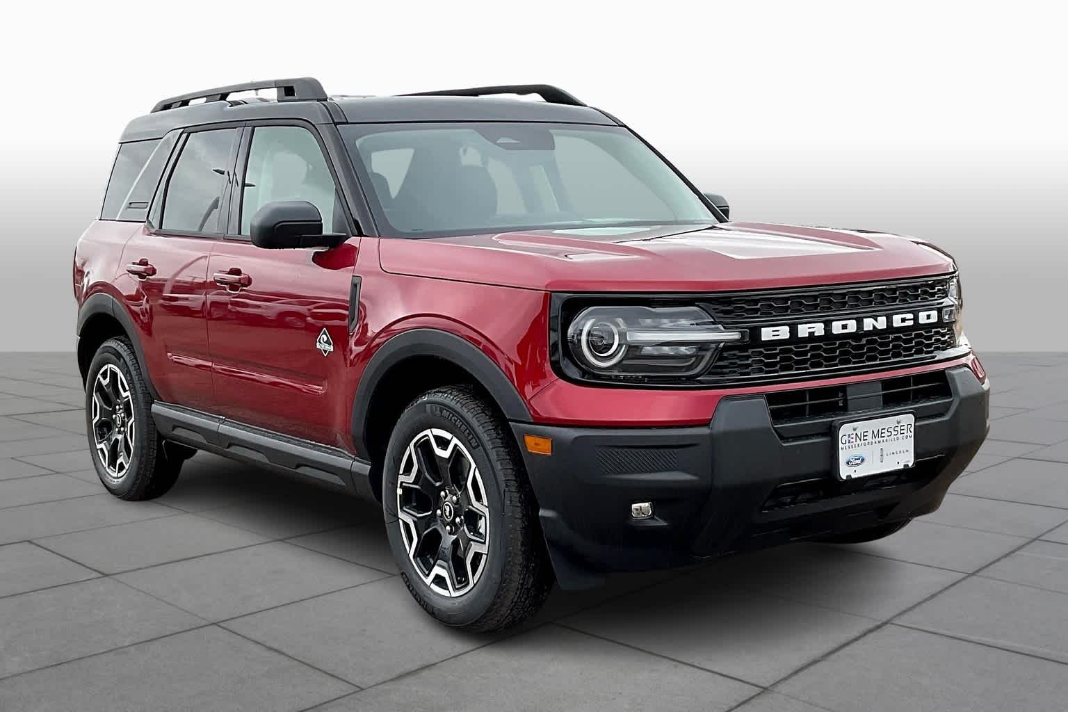 2025 Ford Bronco Sport Outer Banks photo 2