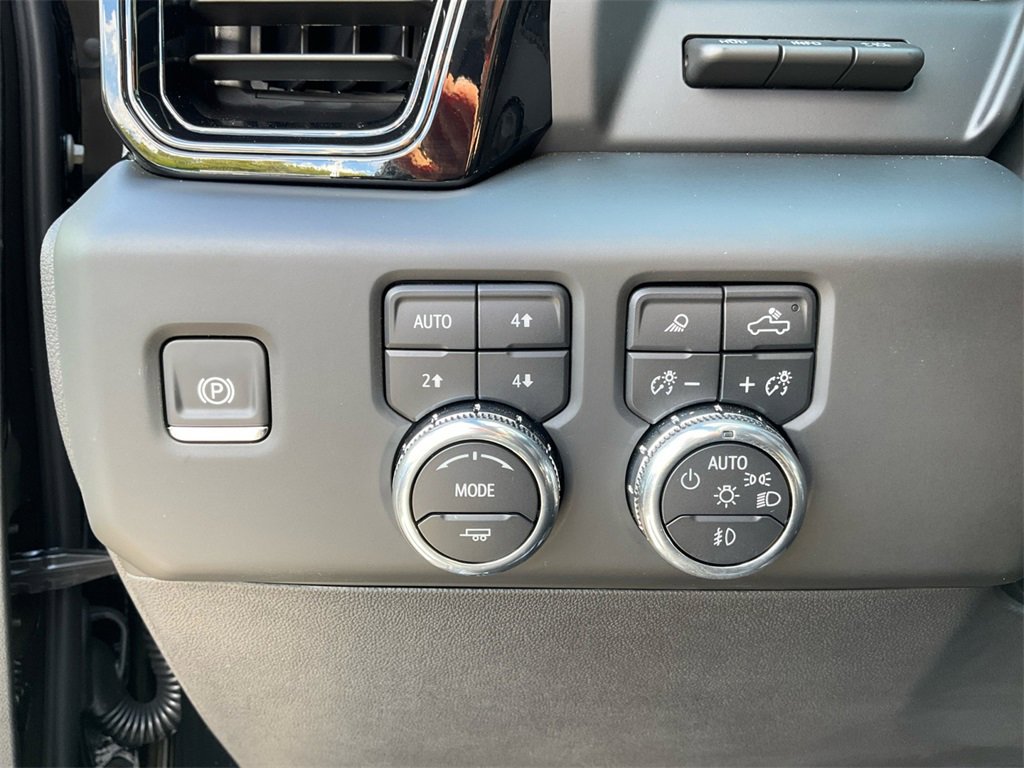 2025 Gmc Sierra 1500 AT4X photo 9