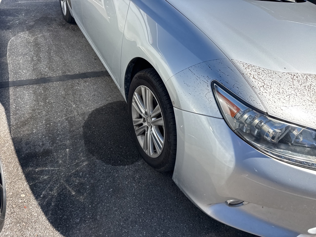 2013 Lexus ES 350 photo 3