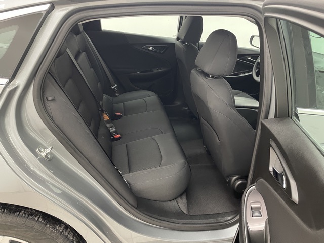 2025 Chevrolet Malibu 1LT photo 13
