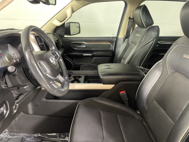 2019 Ram 1500 Laramie photo 17