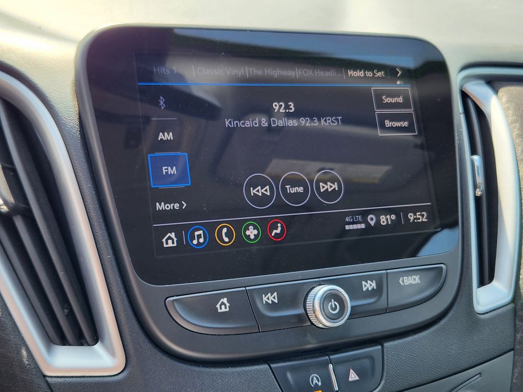 2022 Chevrolet Malibu 1LT photo 14