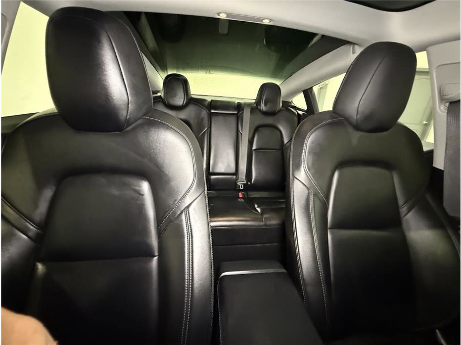 2018 Tesla Model 3 Long Range photo 21