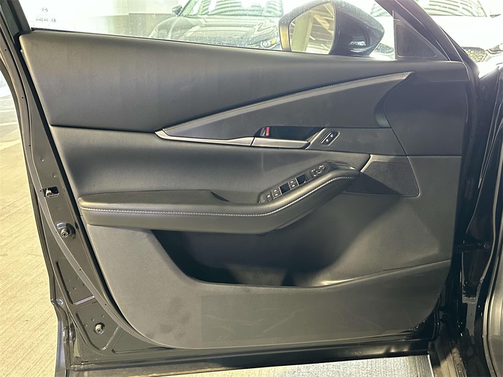 2025 Mazda CX-30 2.5 Select Sport photo 23