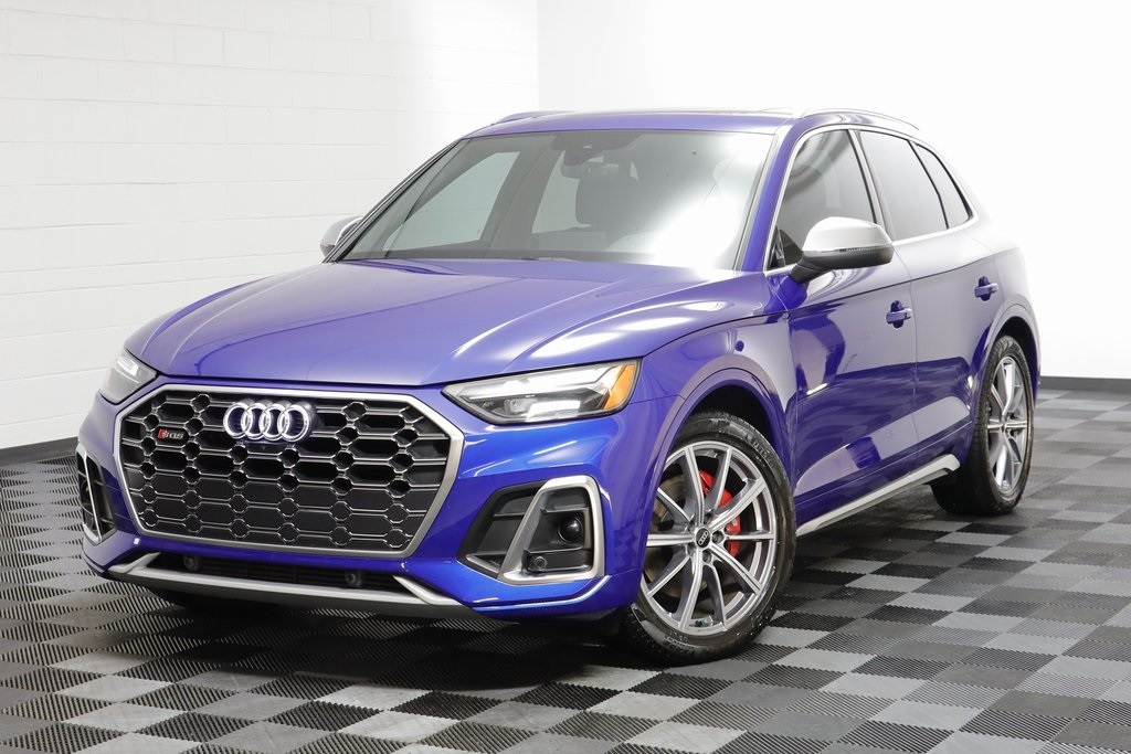 2024 Audi SQ5 Premium Plus's photo