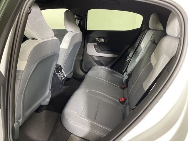2022 Polestar PS2 e-FWD photo 29