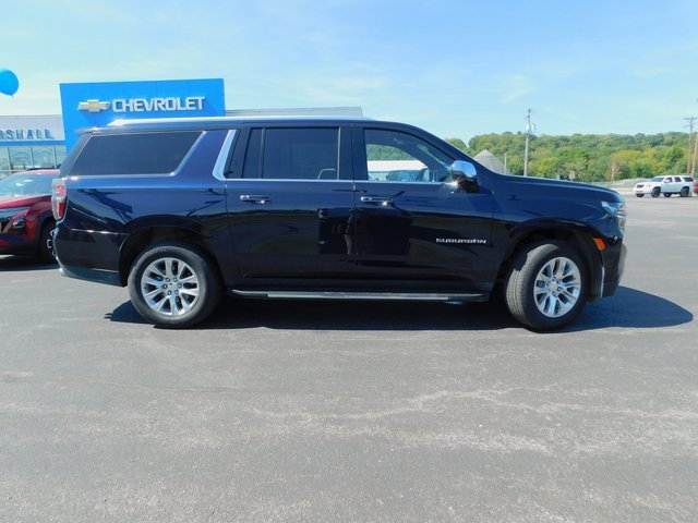 2024 Chevrolet Suburban Premier photo 7