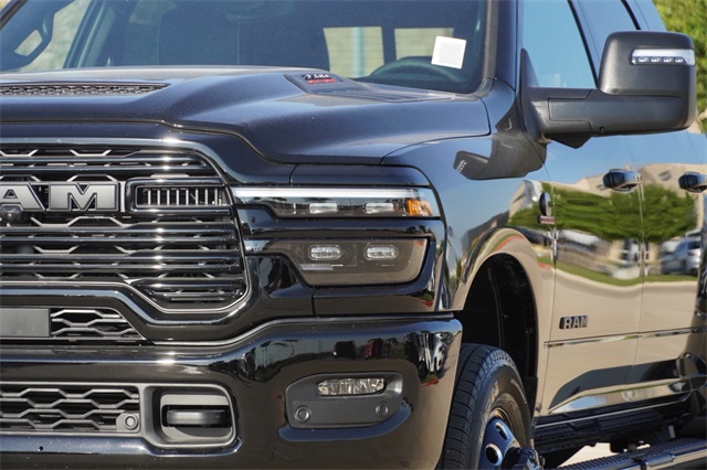 2026 Ram 3500 Laramie photo 2