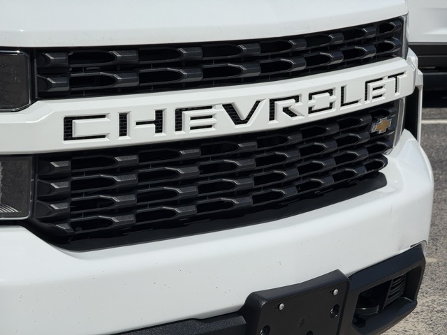 2020 Chevrolet Silverado 1500 Custom photo 8