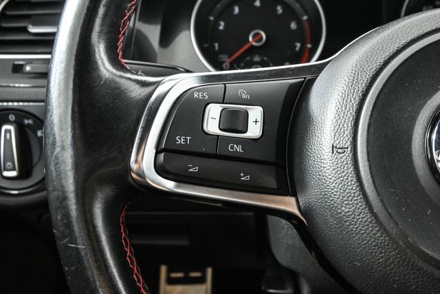 2015 Volkswagen Golf GTI S photo 10
