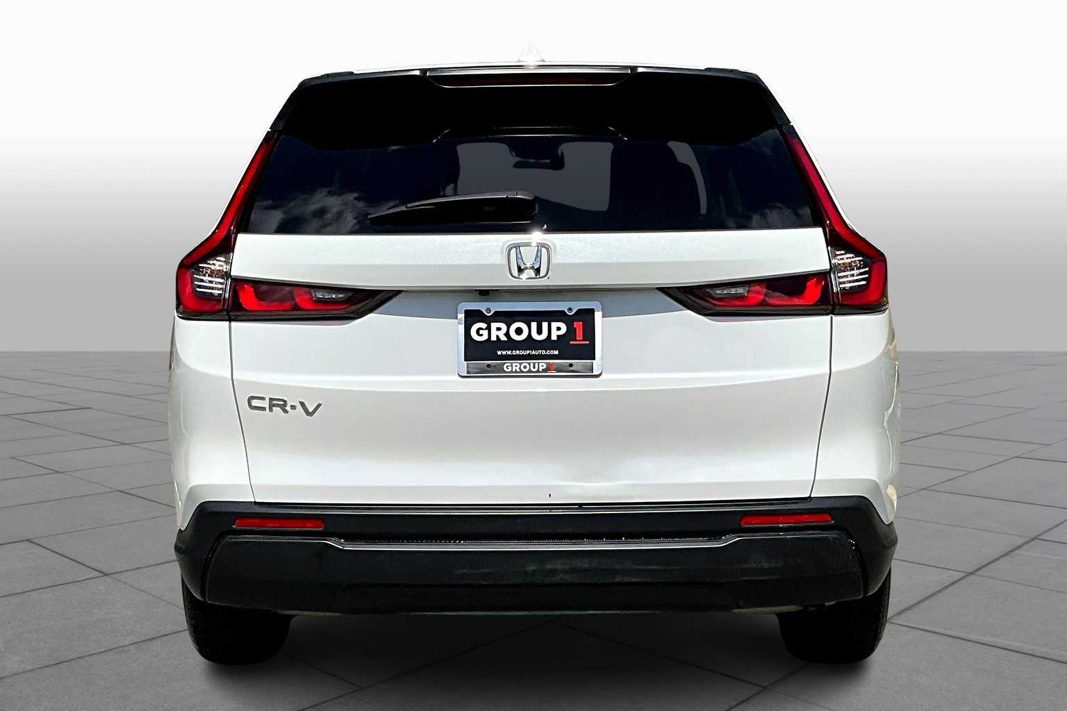 2025 Honda CR-V LX photo 4