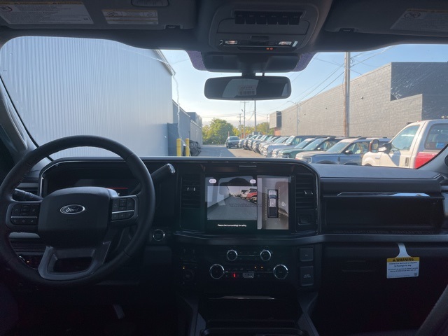 2026 Ford F-350 Lariat photo 3