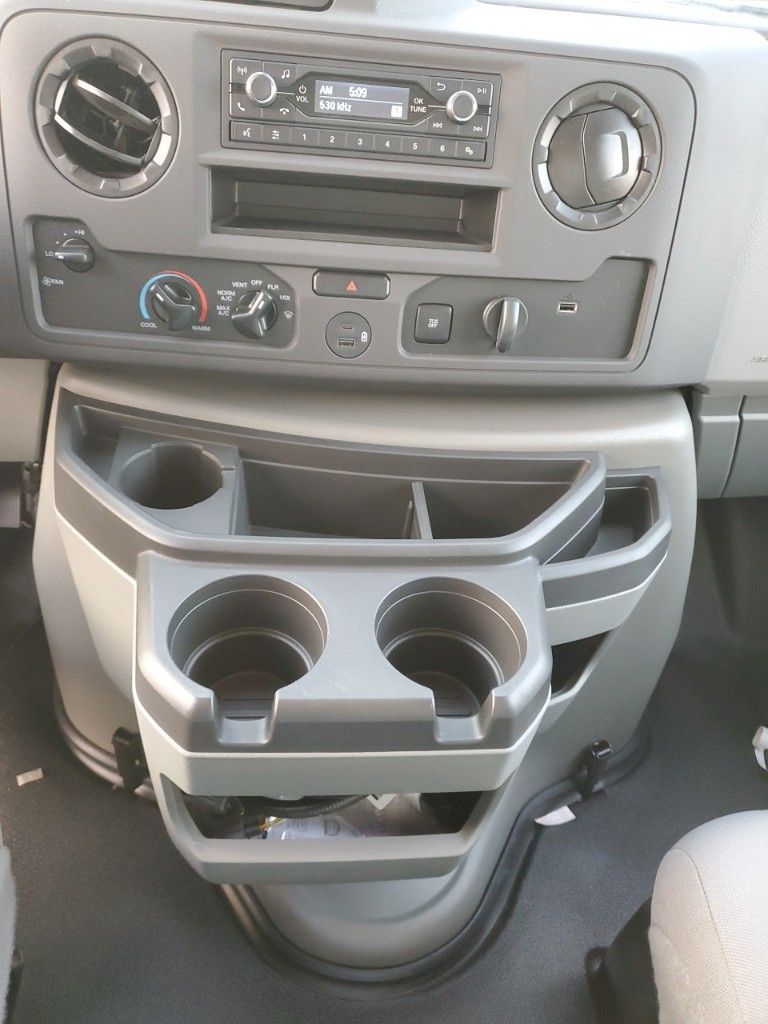 2024 Ford E-350 Base photo 18
