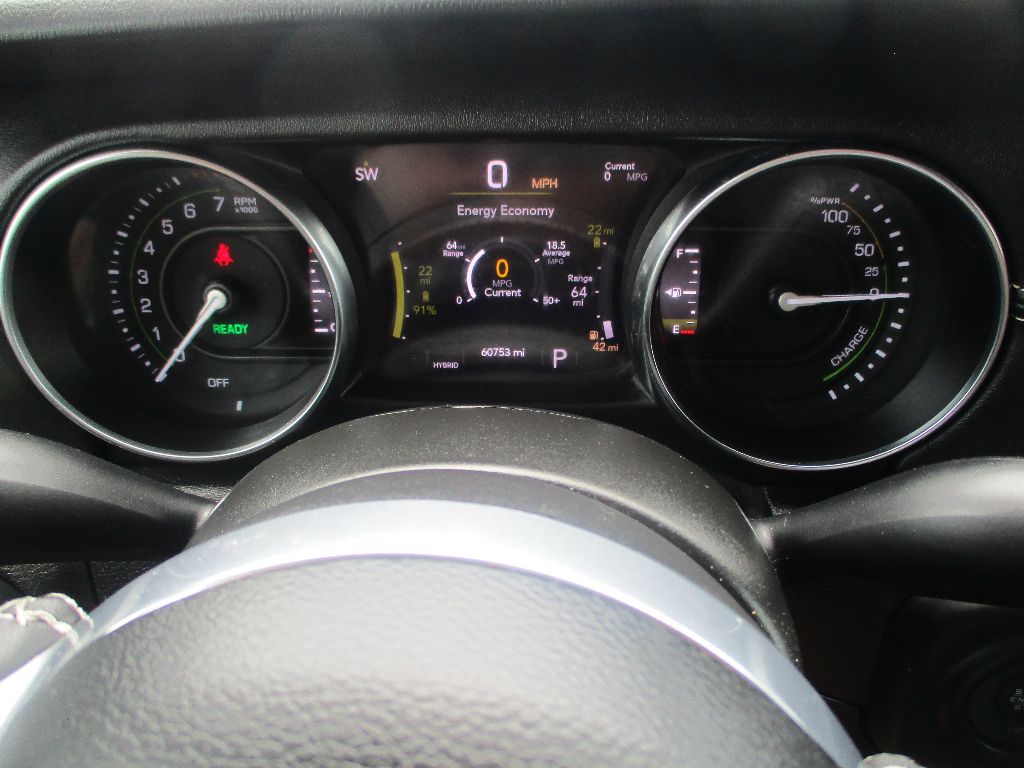 2023 Jeep Wrangler 4xe Sahara photo 13