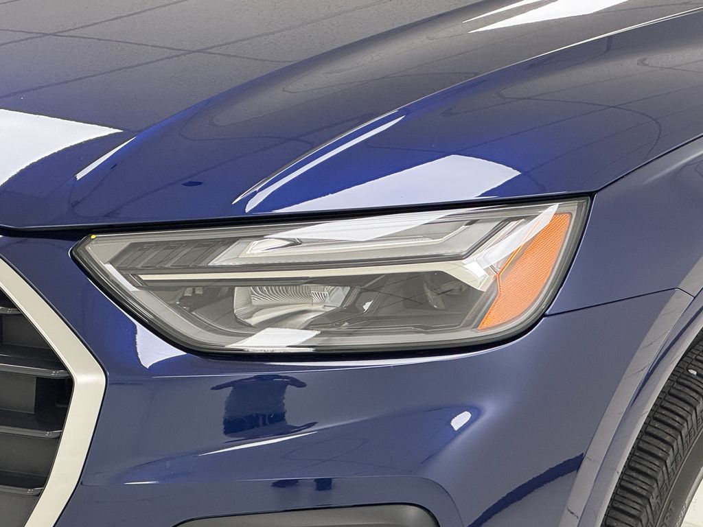 2021 Audi Q5 45 Premium Plus photo 32