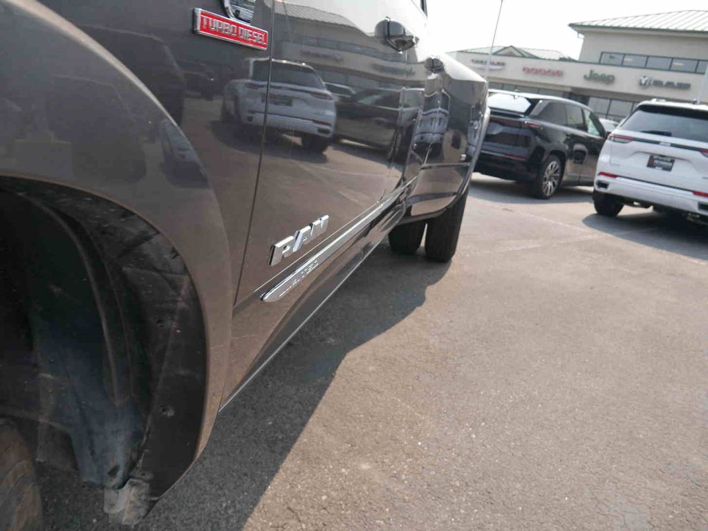 2026 Ram 3500 Limited photo 16
