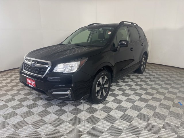2017 Subaru Forester Premium photo 3