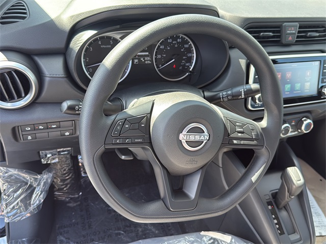 2025 Nissan Versa 1.6 S photo 14
