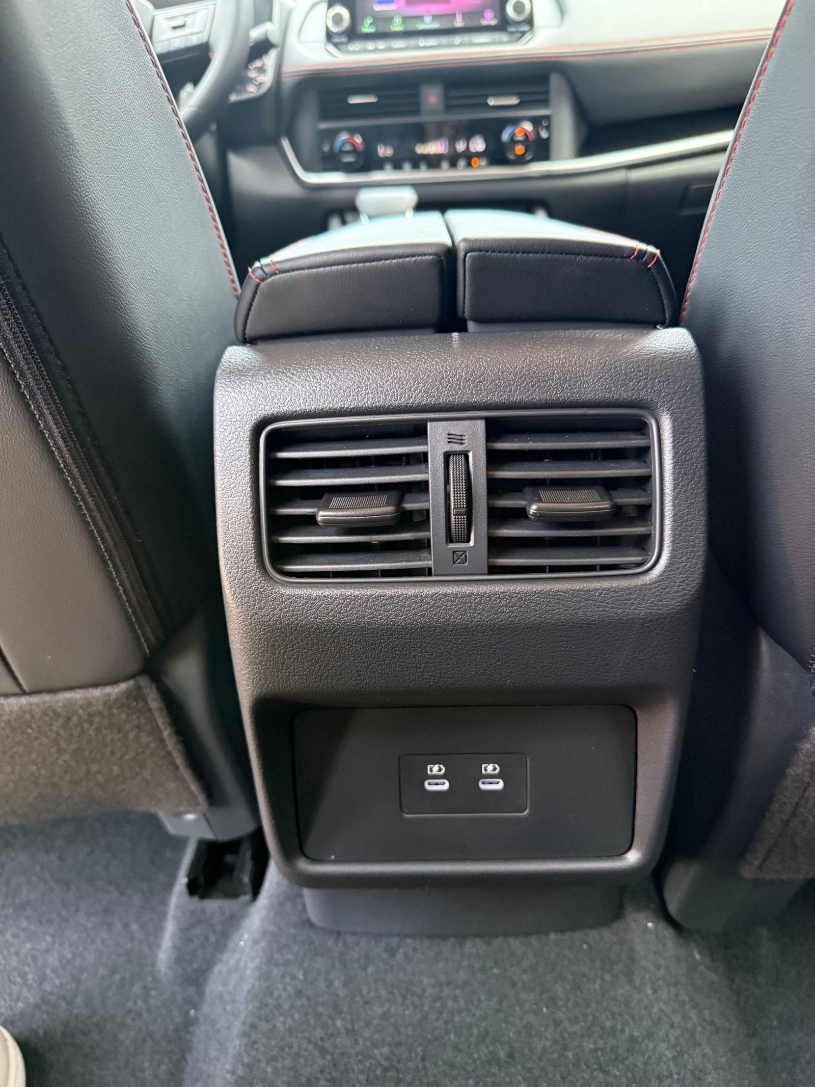 2026 Nissan Rogue SV photo 21