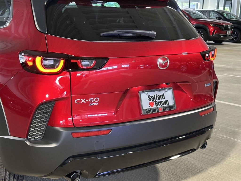 2025 Mazda CX-50 Premium photo 11
