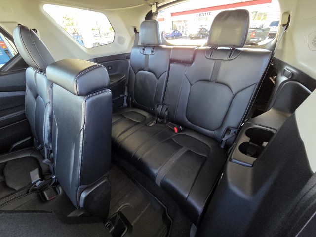 2023 Honda Pilot Touring photo 43