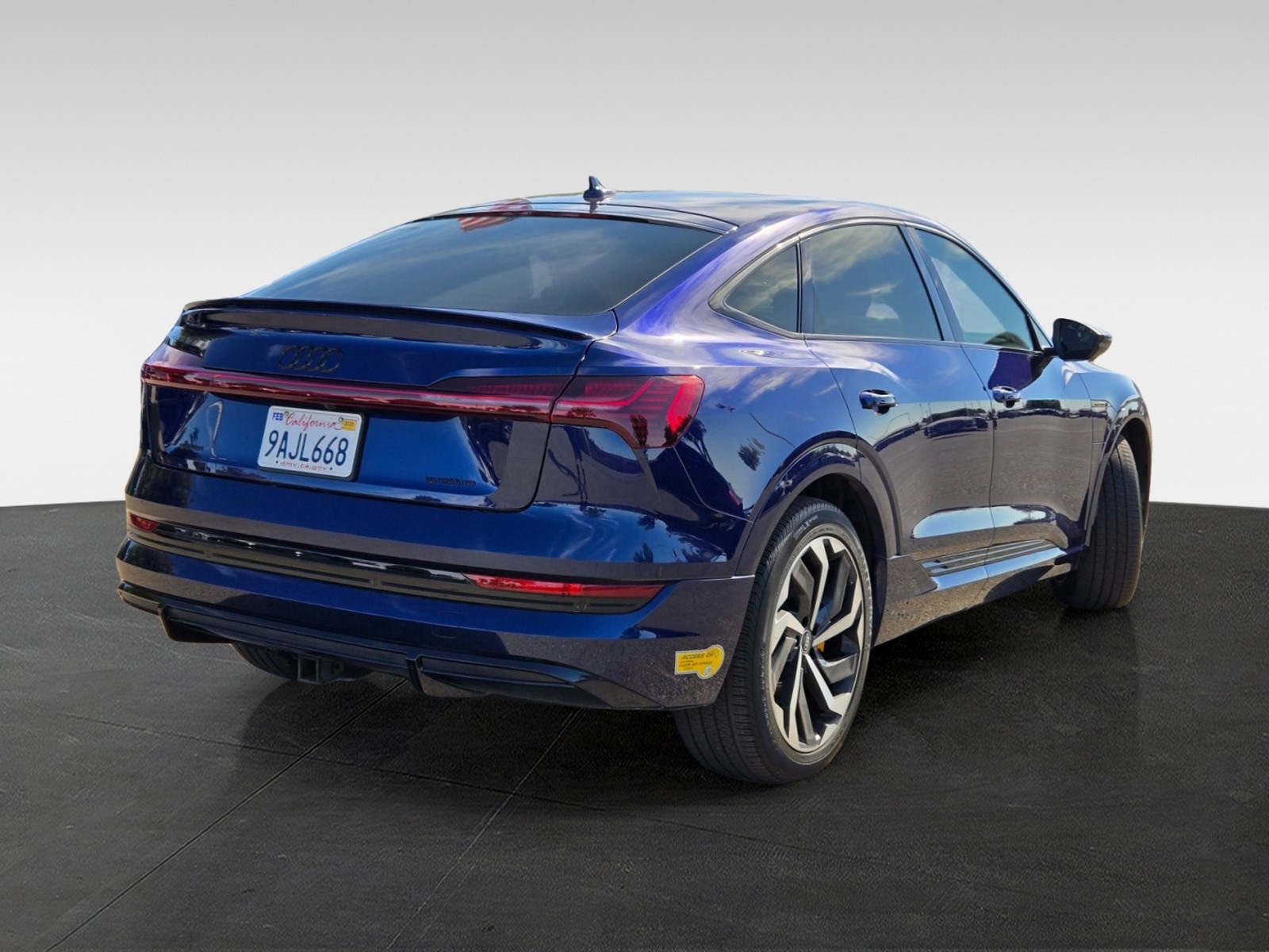 2022 Audi e-tron Sportback S line Premium Plus photo 4