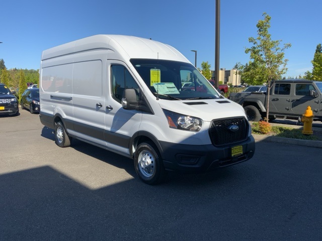2025 Ford Transit photo 3