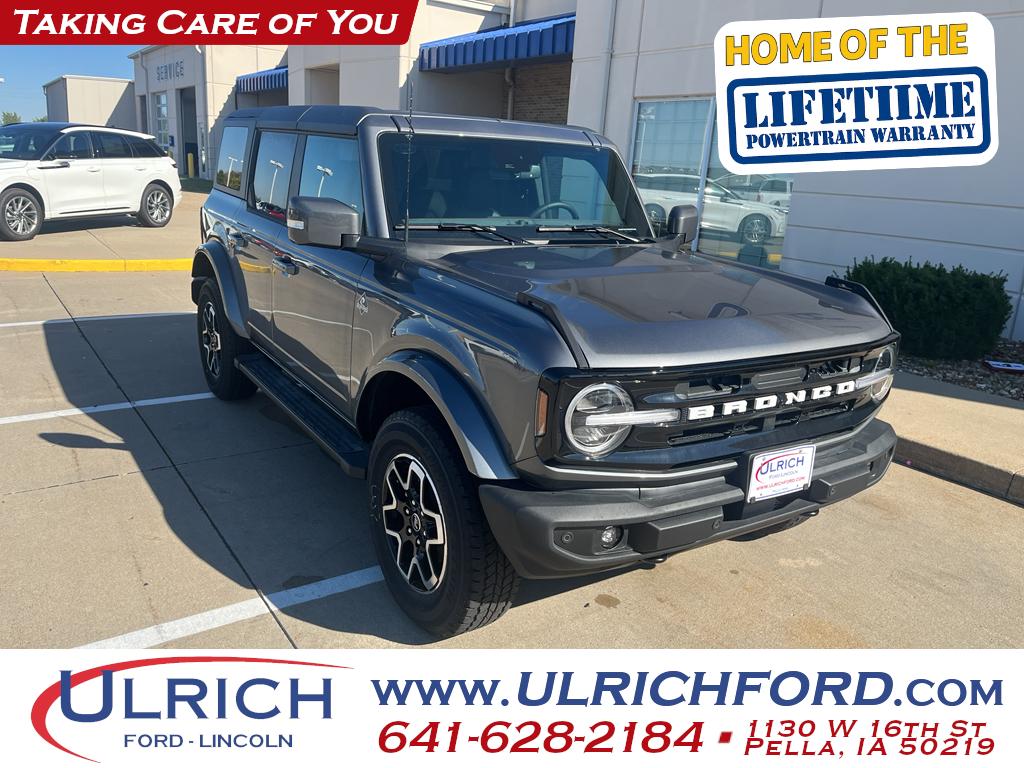 2024 Ford Bronco 4-Door Outer Banks's photo