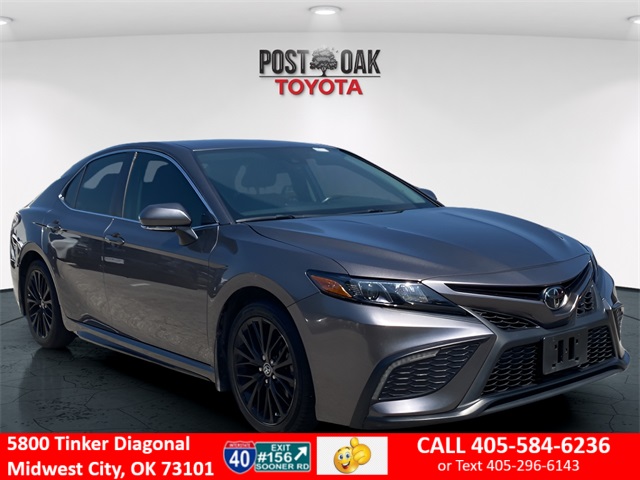 2024 Toyota Camry SE photo 2