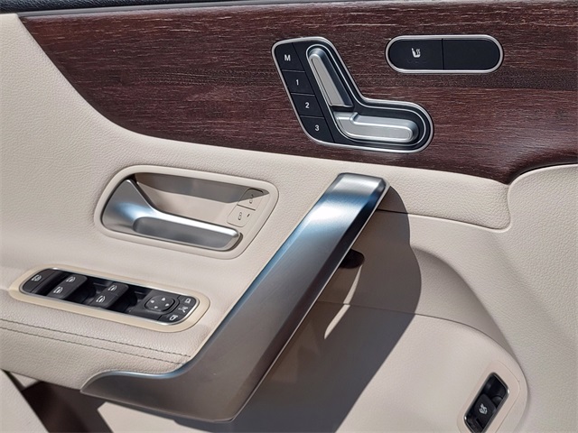 2021 Mercedes Benz A 220 photo 33