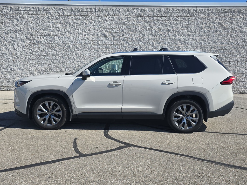 2024 Toyota Grand Highlander Hybrid Limited photo 9