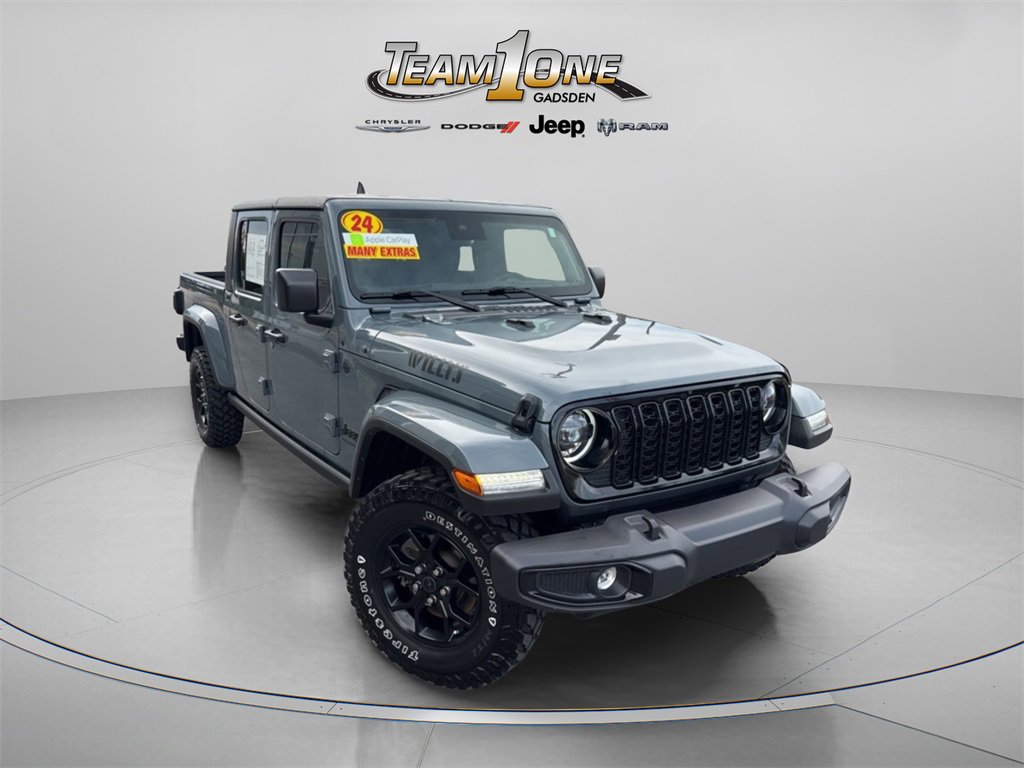 2024 Jeep Gladiator Willys photo 2
