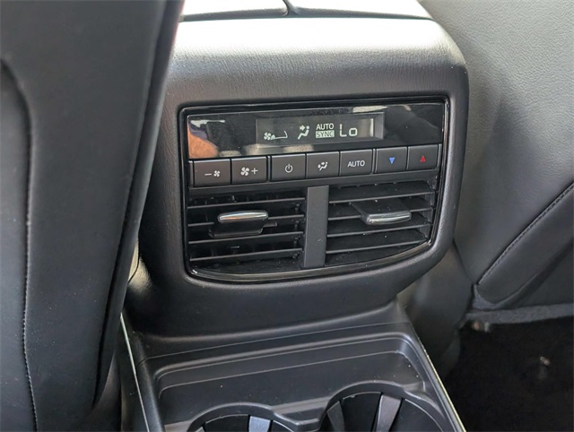 2022 Mazda CX-9 Touring photo 19