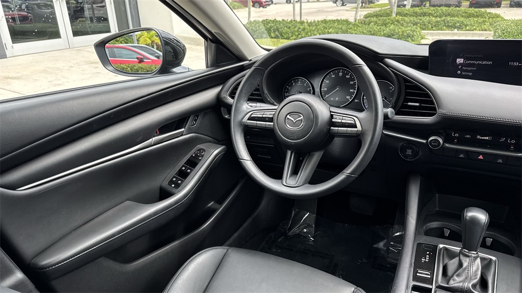 2022 Mazda Mazda3 Select photo 17