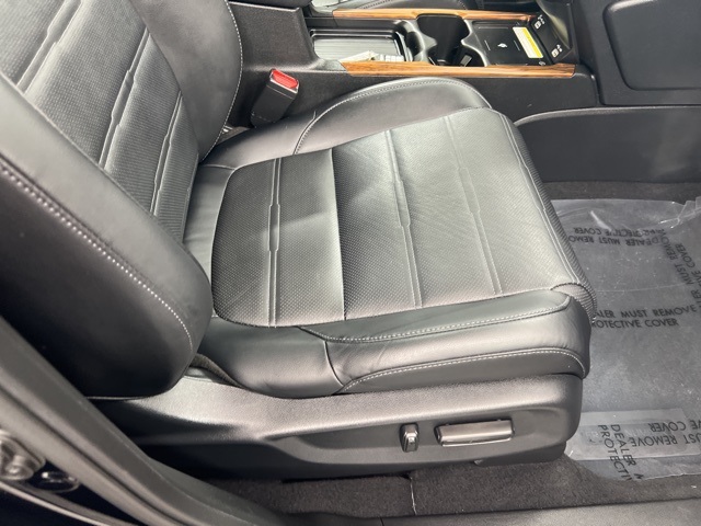 2022 Honda CR-V Touring photo 23