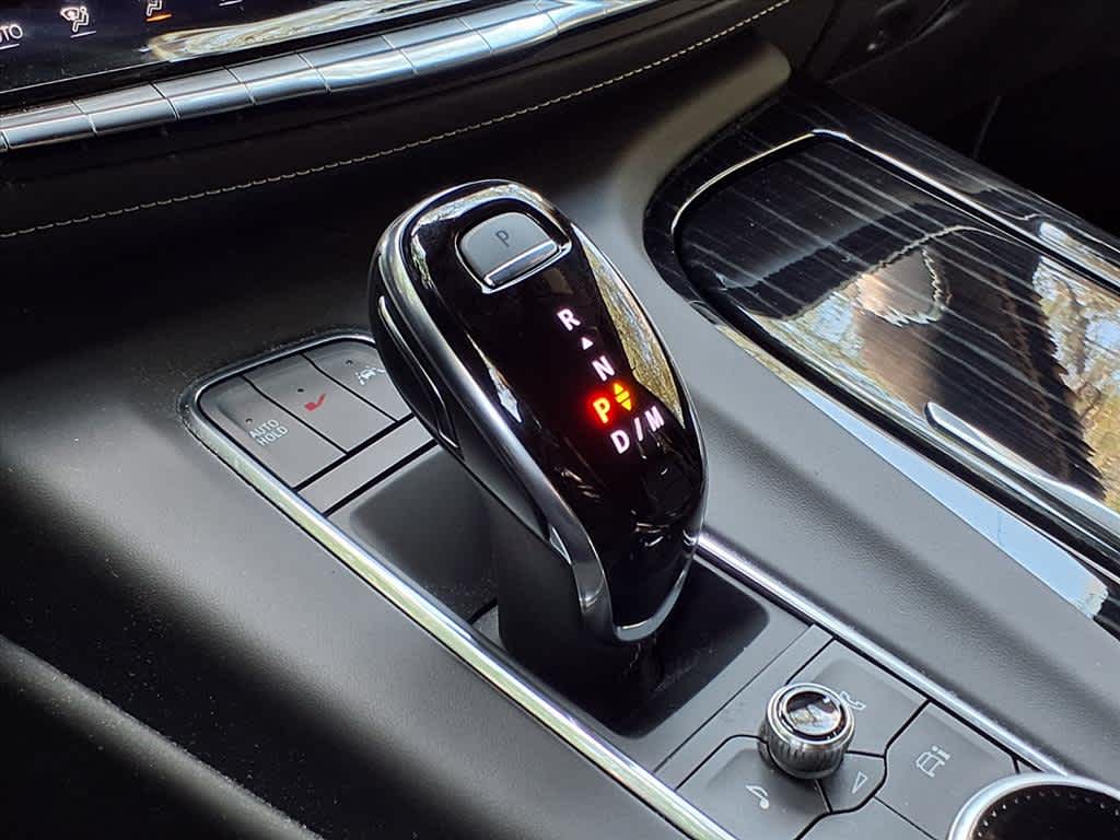 2024 Cadillac Escalade ESV V-Series photo 17