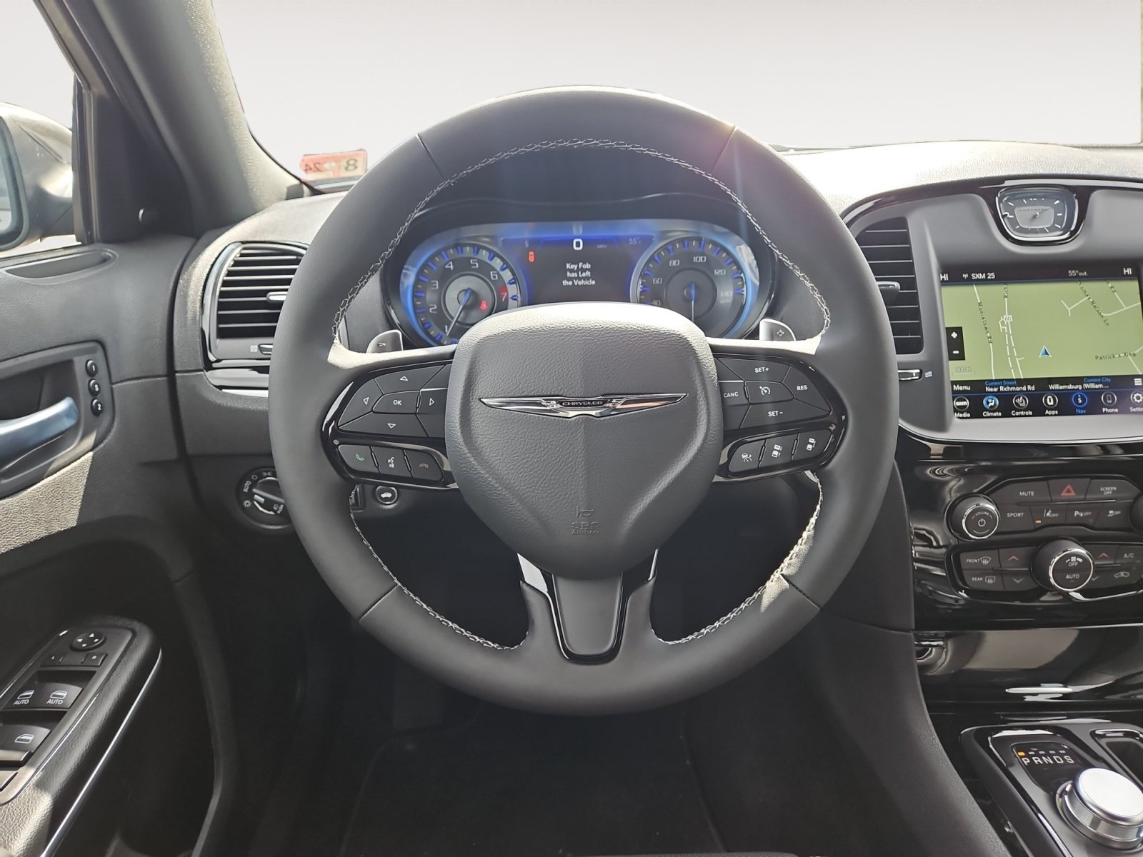 2023 Chrysler 300 S photo 12