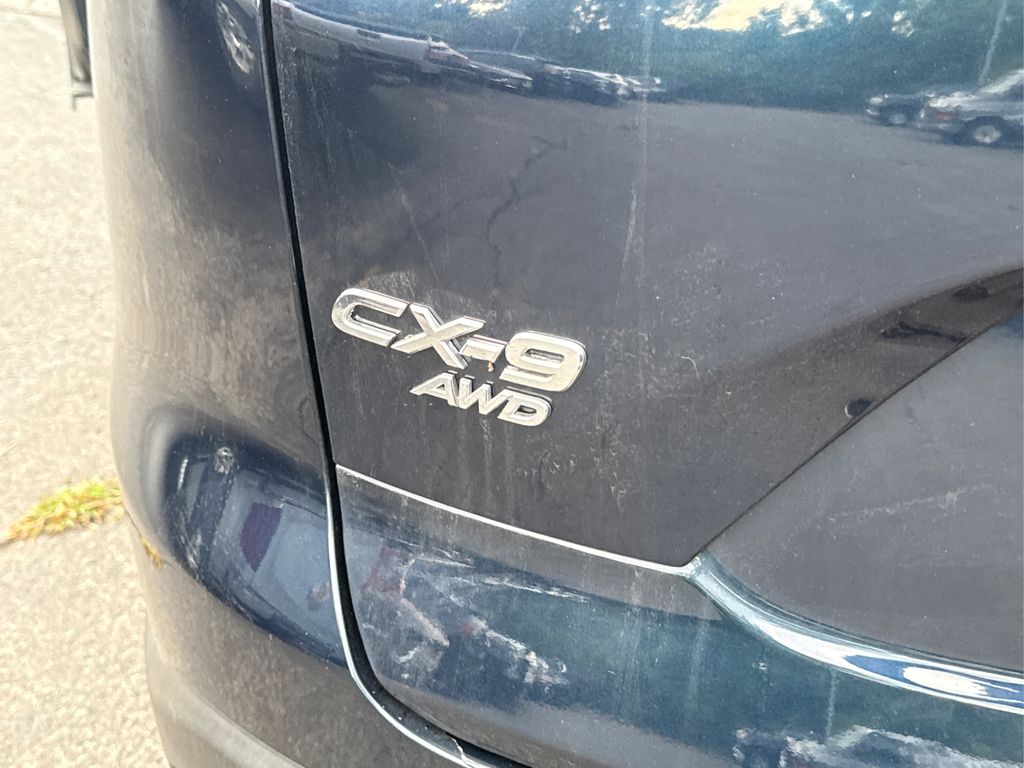 2019 Mazda CX-9 Touring photo 14